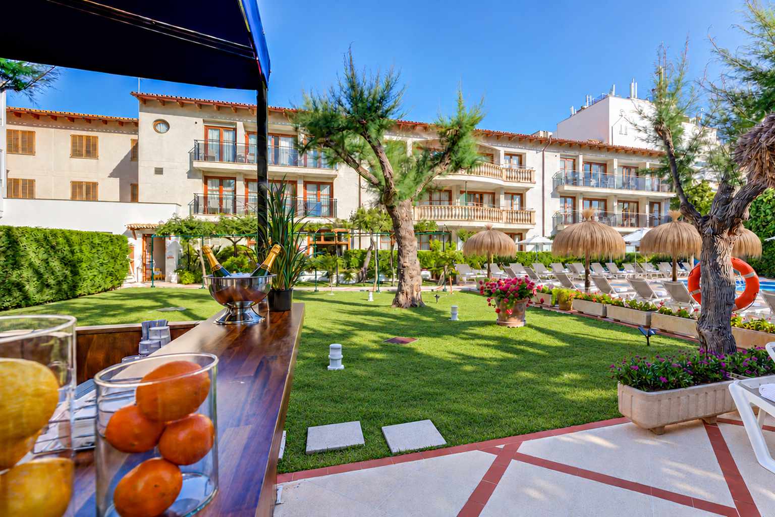 servicios apartamentos can denga miramar collection mallorca