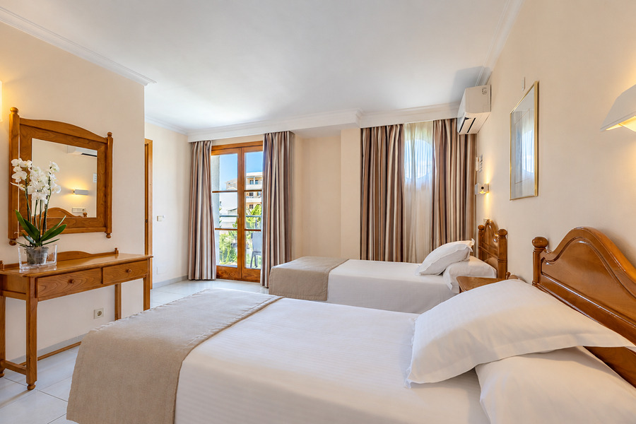 apartamentos maricel 1 miramar mallorca collection